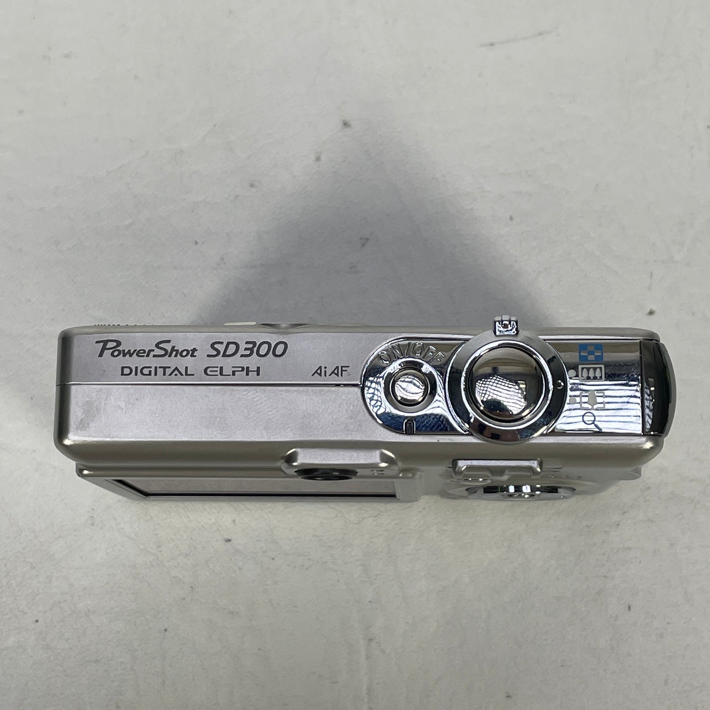 Canon PowerShot SD300 4.0MP Digital Camera