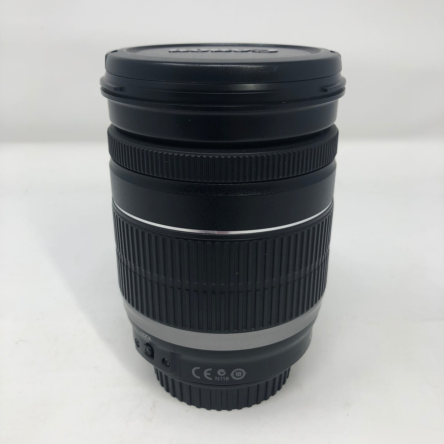 Canon EF-S Zoom Lens 18-200mm f/3.5-5.6 IS