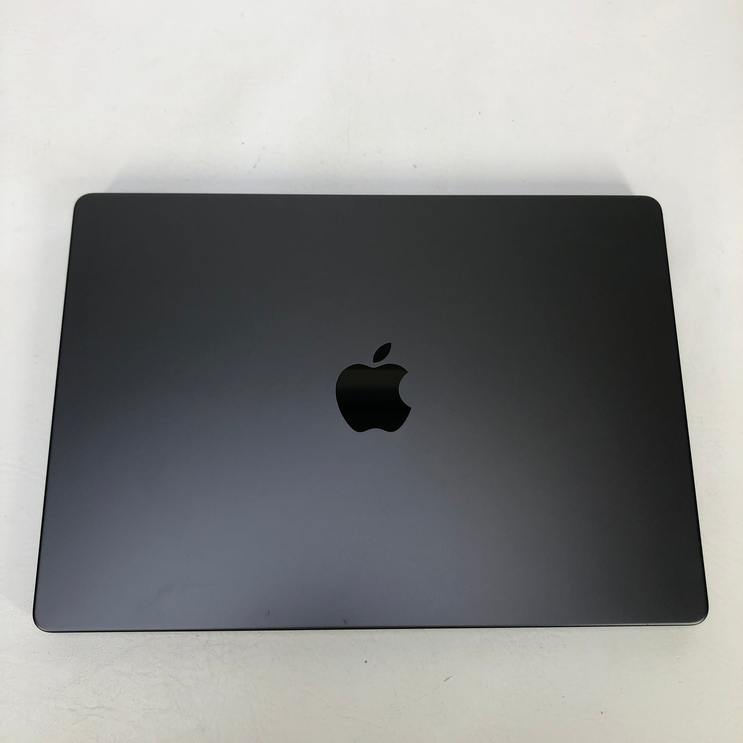 2025 Apple MacBook Pro 14" M5 10C GPU 4.6GHz 16GB RAM 1TB SSD MDE14LL/A