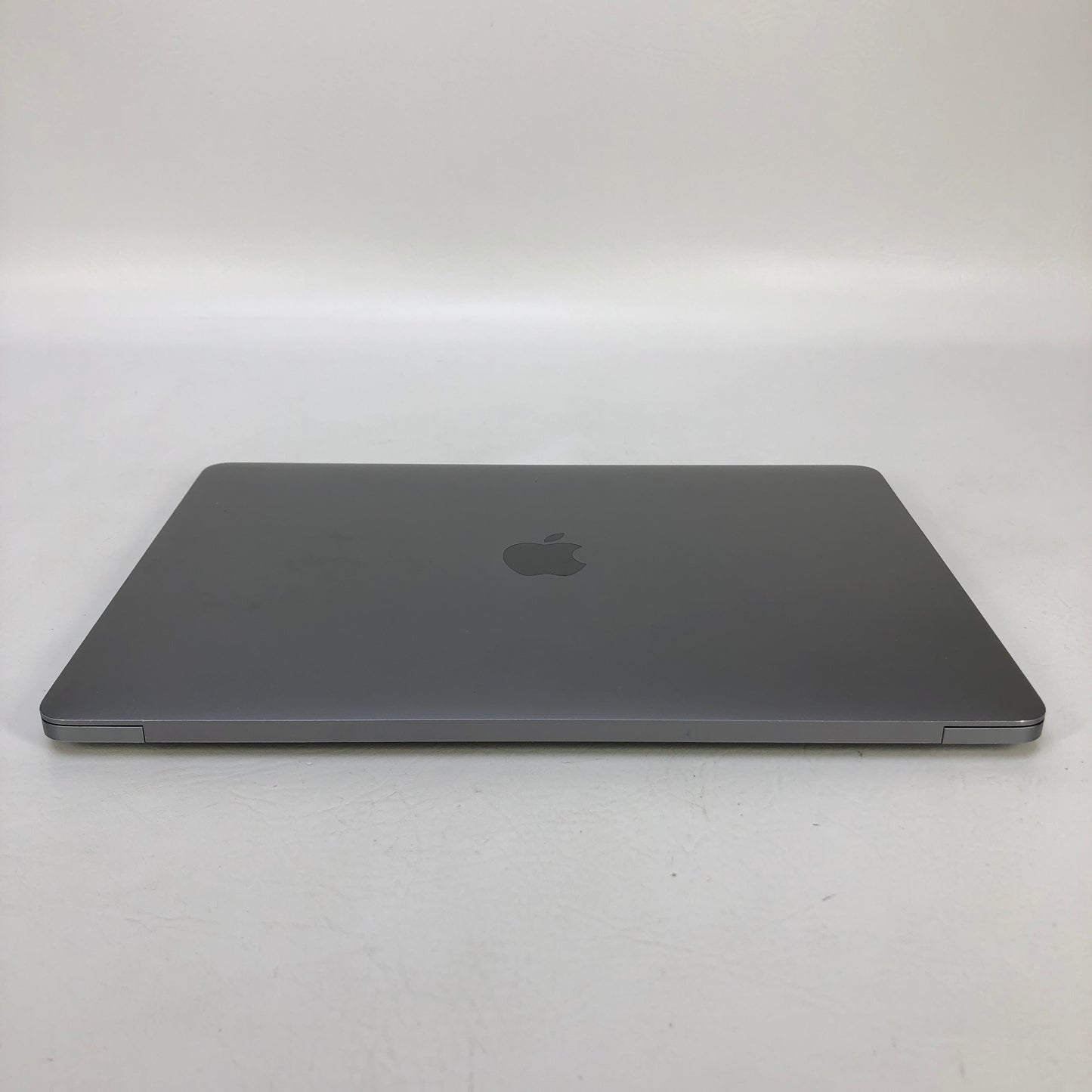 2020 Apple MacBook Pro 13.3" M1 7C GPU 3.2GHz 8GB RAM 256GB SSD MYD82LL/A