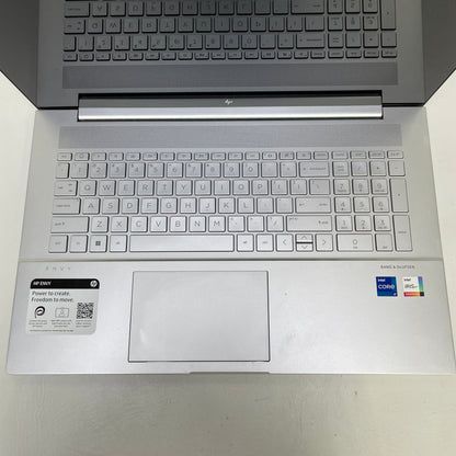 HP Envy 17-CR0013DX 17.3" i7-1260P 2.1GHz 12GB RAM 512GB SSD