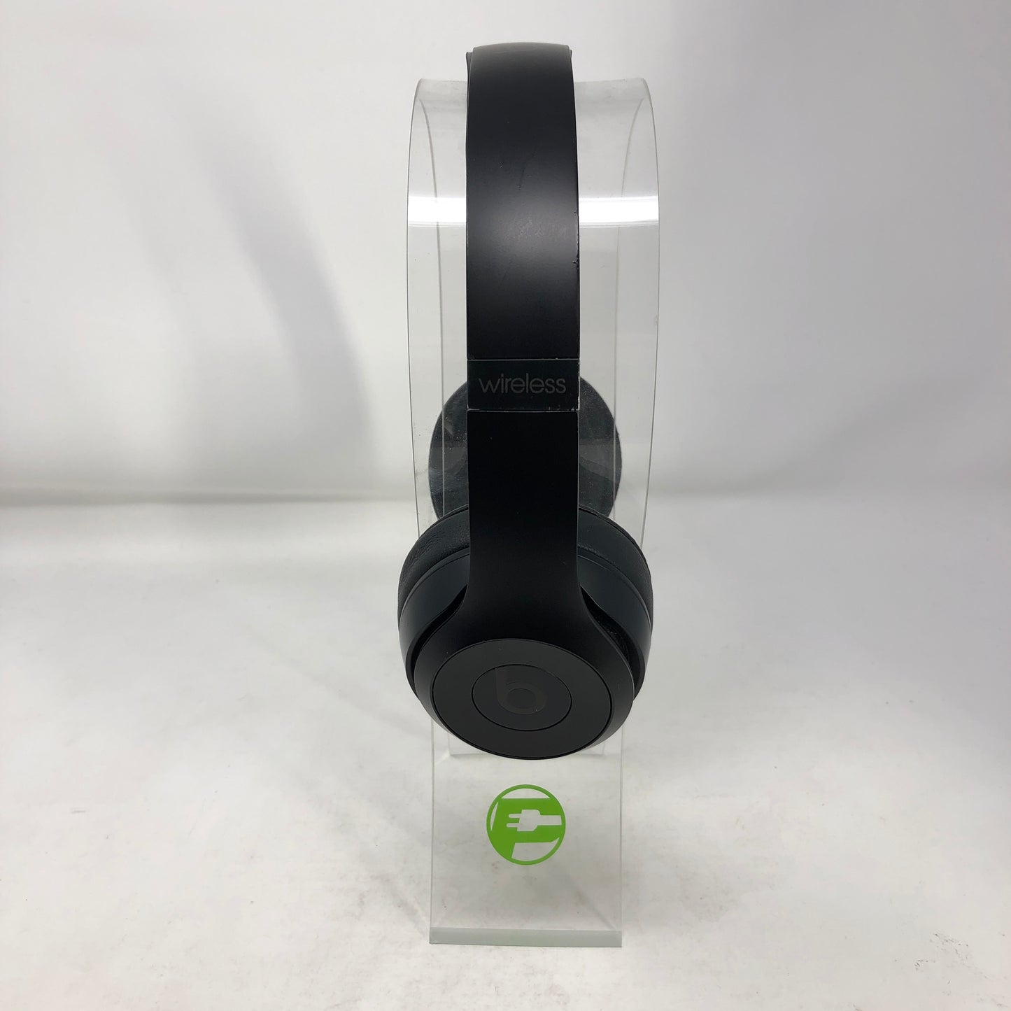 Beats Solo3 Wireless On-Ear Bluetooth Headphones Black A1796