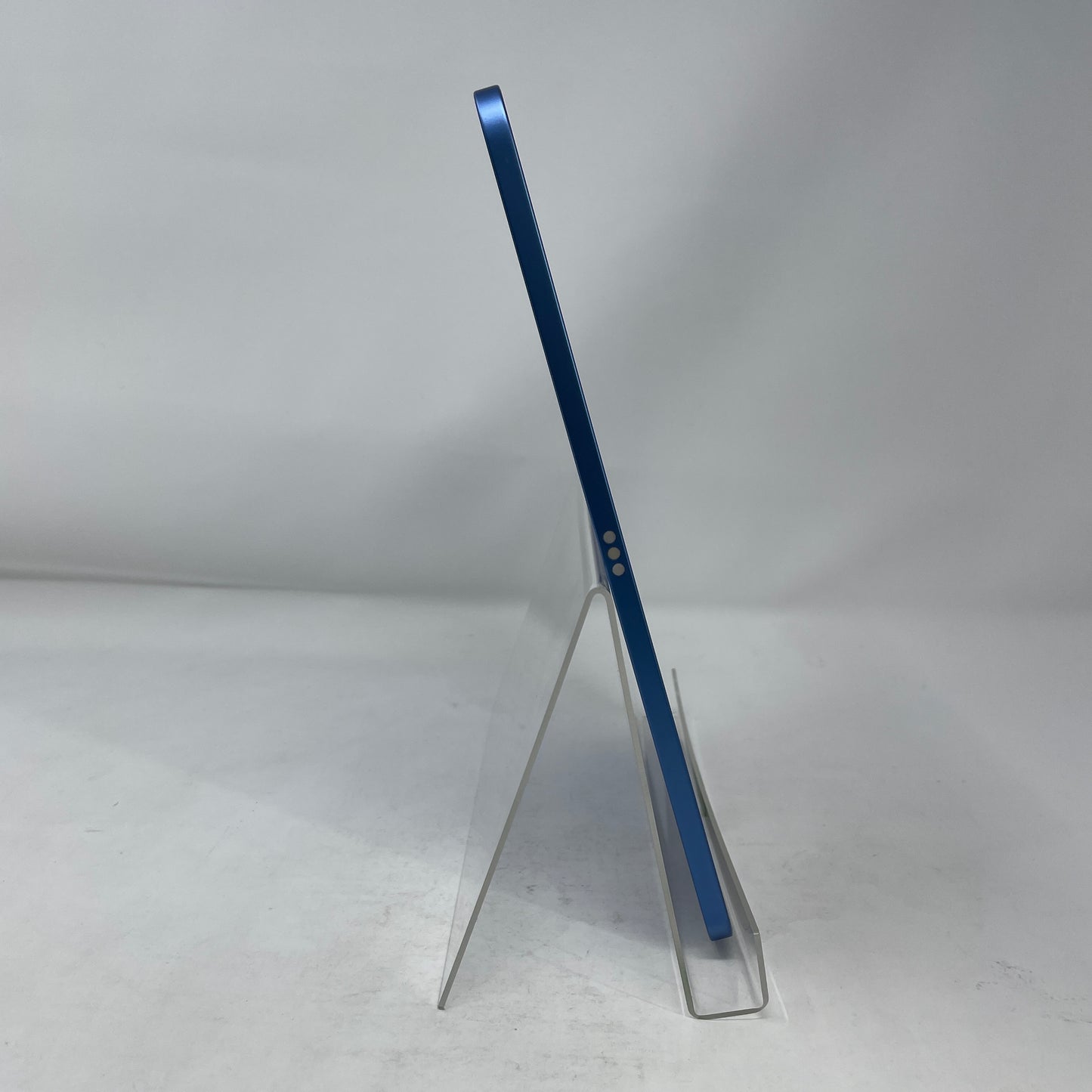 WiFi Only Apple iPad 11" (A16) 128GB Blue MD4A4LL/A