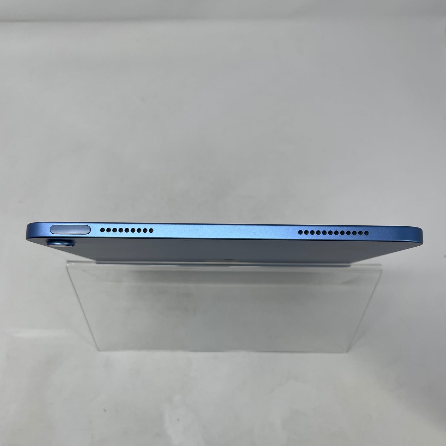 WiFi Only Apple iPad 11" (A16) 128GB Blue MD4A4LL/A