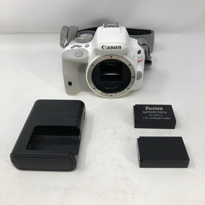 Canon EOS Rebel SL1 18.0MP Digital SLR DSLR Camera