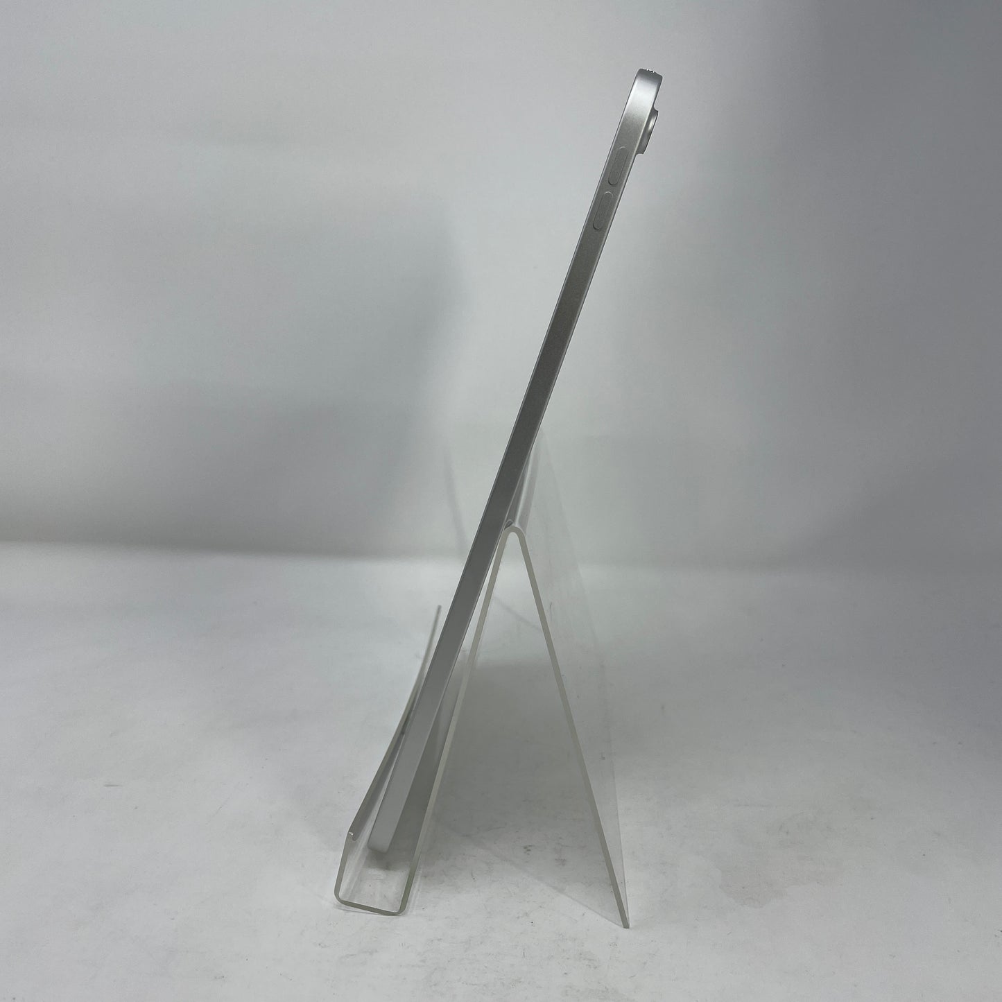 WiFi Only Apple iPad 11" (A16) 128GB Silver MD3Y4LL/A