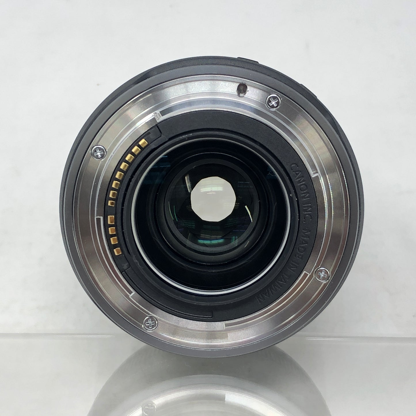 Canon RF 35mm f/1.8 Macro IS STM Prime Lens