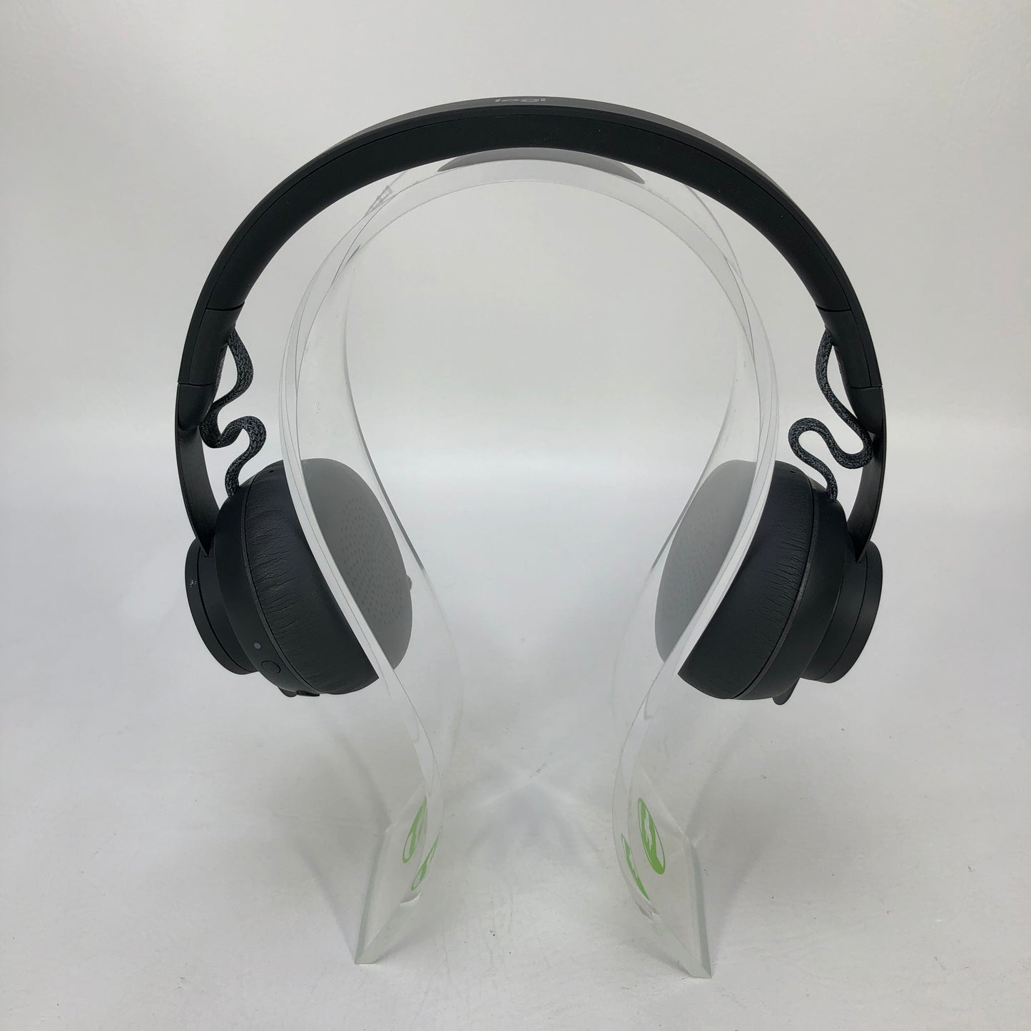 Logitech Zone Wireless Noise-Cancelling On-Ear Headset Gray 981-000853