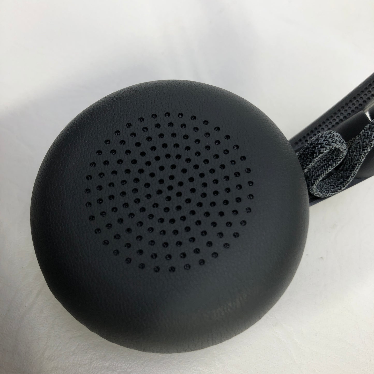 Logitech Zone Wireless Noise-Cancelling On-Ear Headset Gray 981-000853