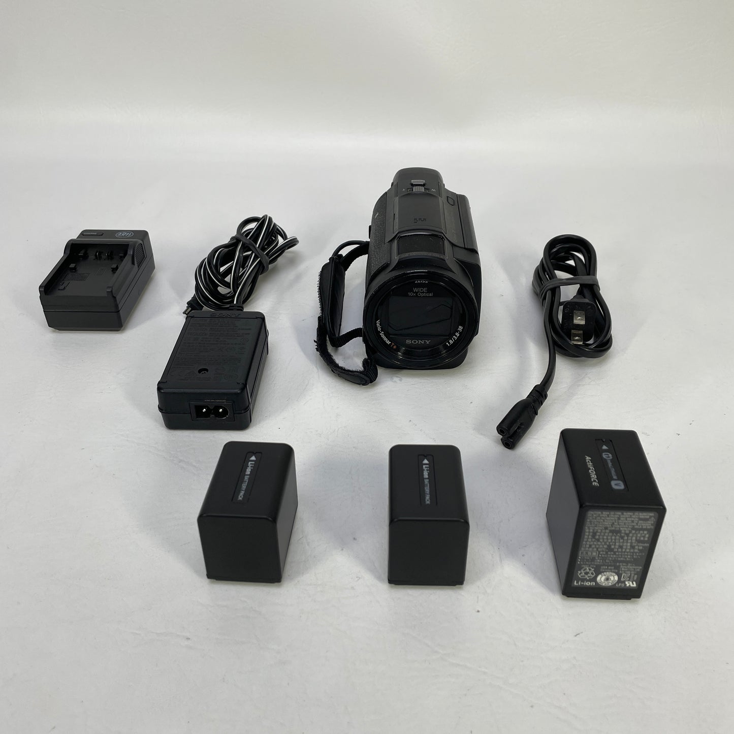 Sony FDR-AX33 Handycam 4K UHD Handheld Camcorder 10x Zoom Wi-Fi 3" Black