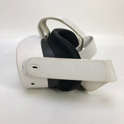 Meta Quest 3S 128GB Standalone All-in-One VR Headset P97