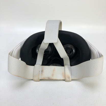 Meta Quest 3S 128GB Standalone All-in-One VR Headset P97