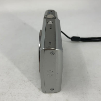 Canon PowerShot ELPH 180 Digital Camera - Silver