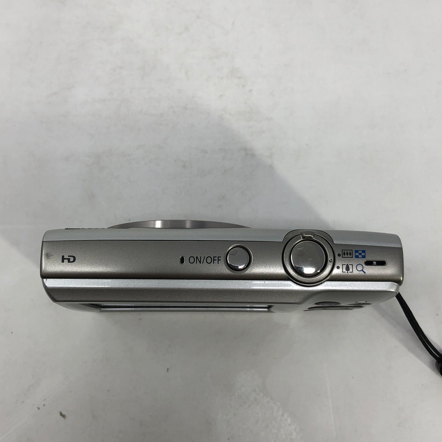 Canon PowerShot ELPH 180 Digital Camera - Silver