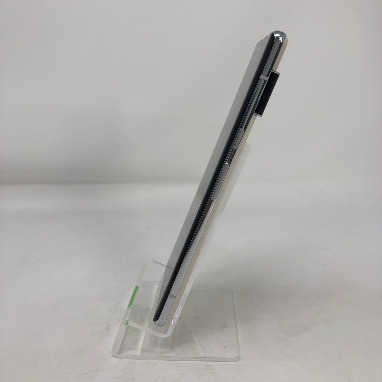 AT&T google Pixel 6 Pro 128GB Cloudy White GA03141-US