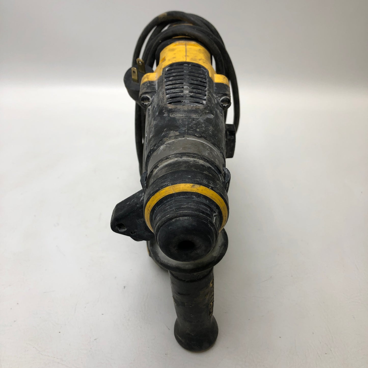 DeWalt D25333 1-1/8 In Corded SDS Plus Masonry Rotary Hammer Drill Tool