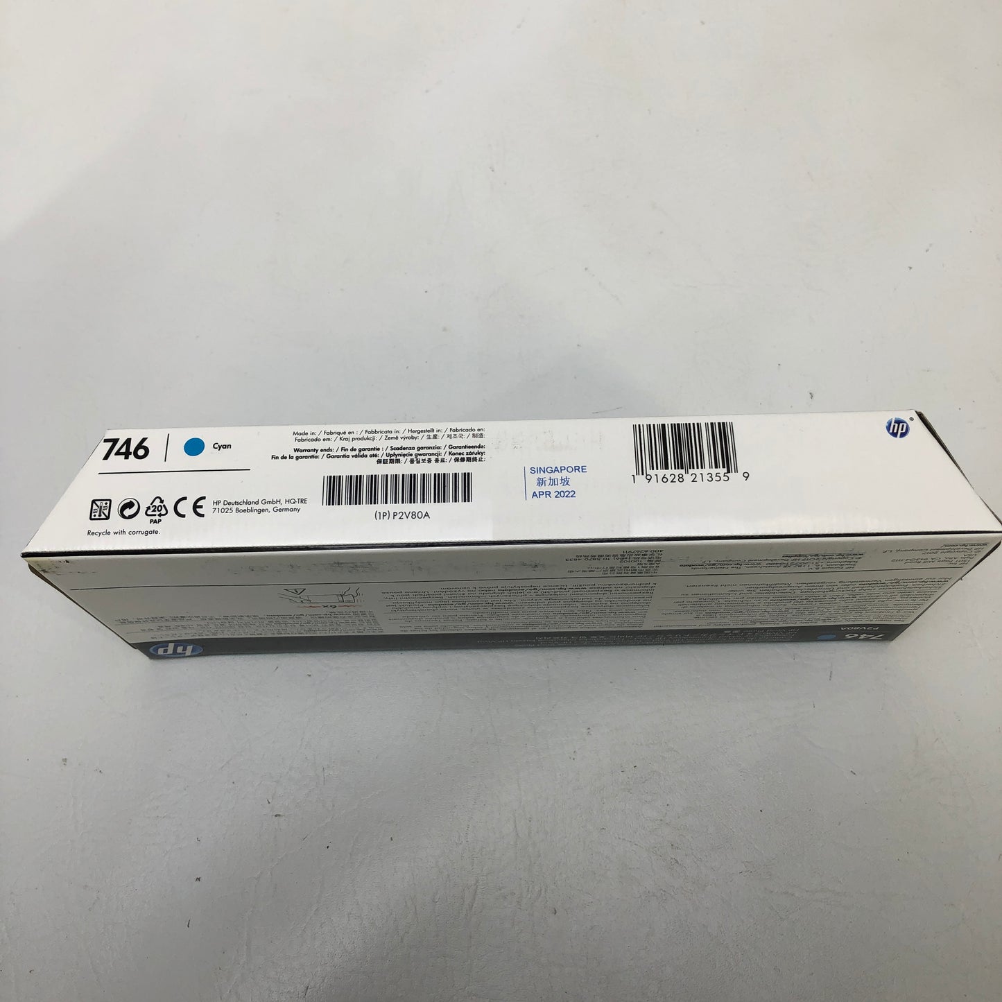 New HP 746 Cyan DesignJet  Ink Cartridge P2V80A