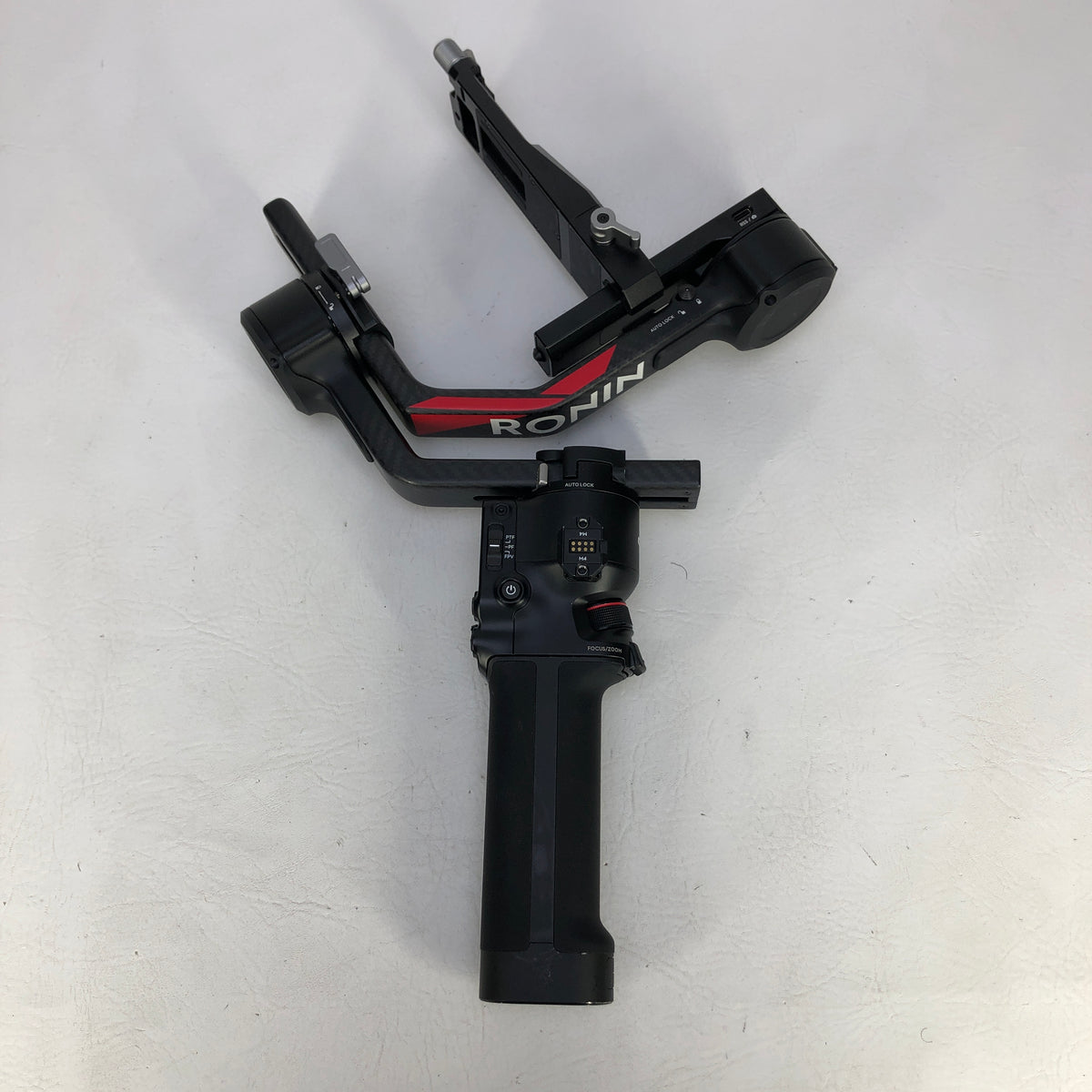 DJI RS 4 Pro Commercial-Grade 3-Axis Motorized Gimbal Stabilizer P04P