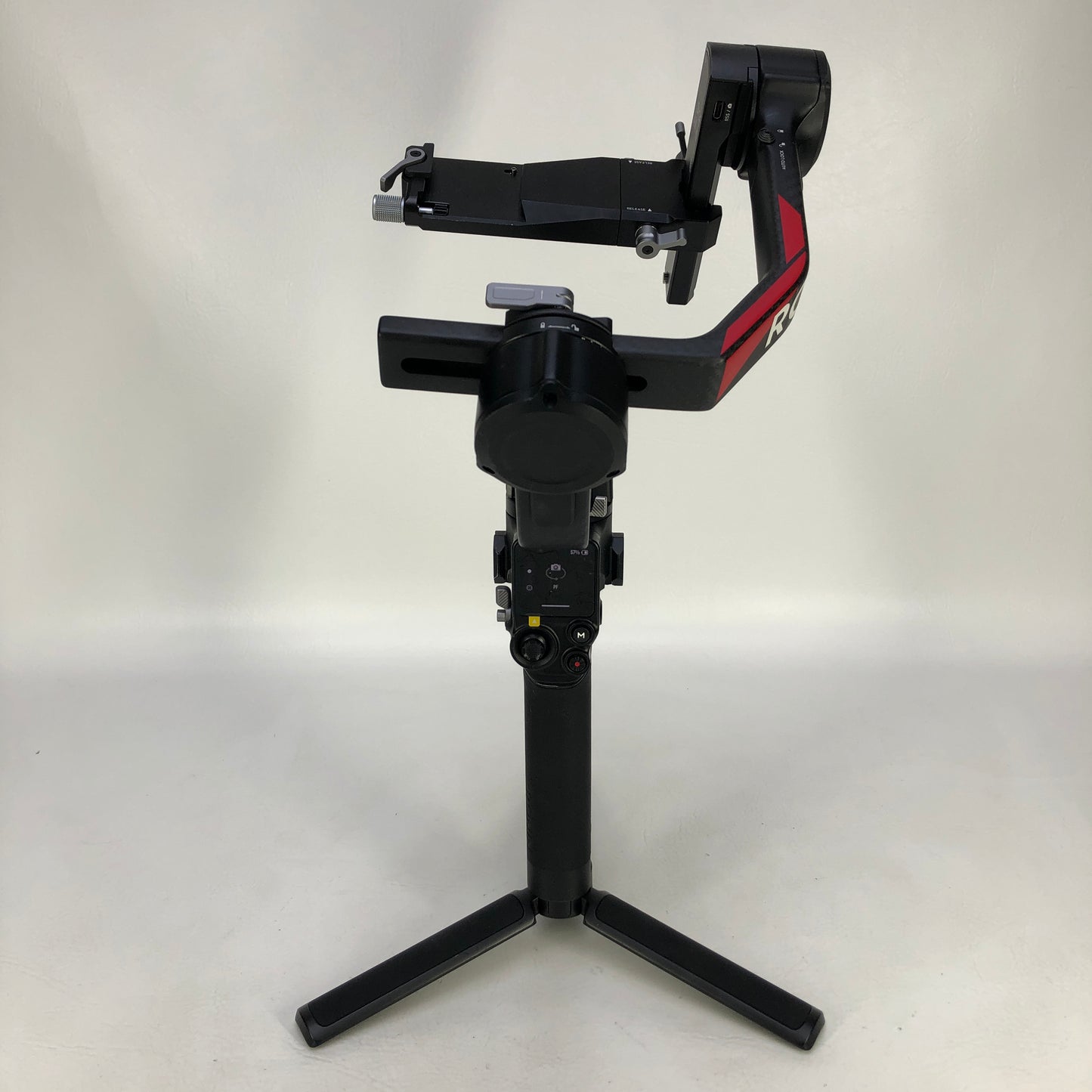 DJI RS 4 Pro Commercial-Grade 3-Axis Motorized Gimbal Stabilizer P04P