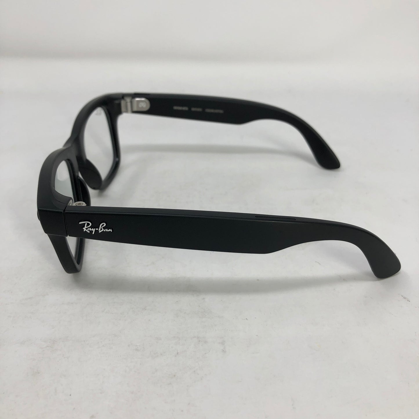 Ray-Ban Meta Wayfarer Gen 1 Matte Black Transitions RW4006 601S1M Smart Glasses
