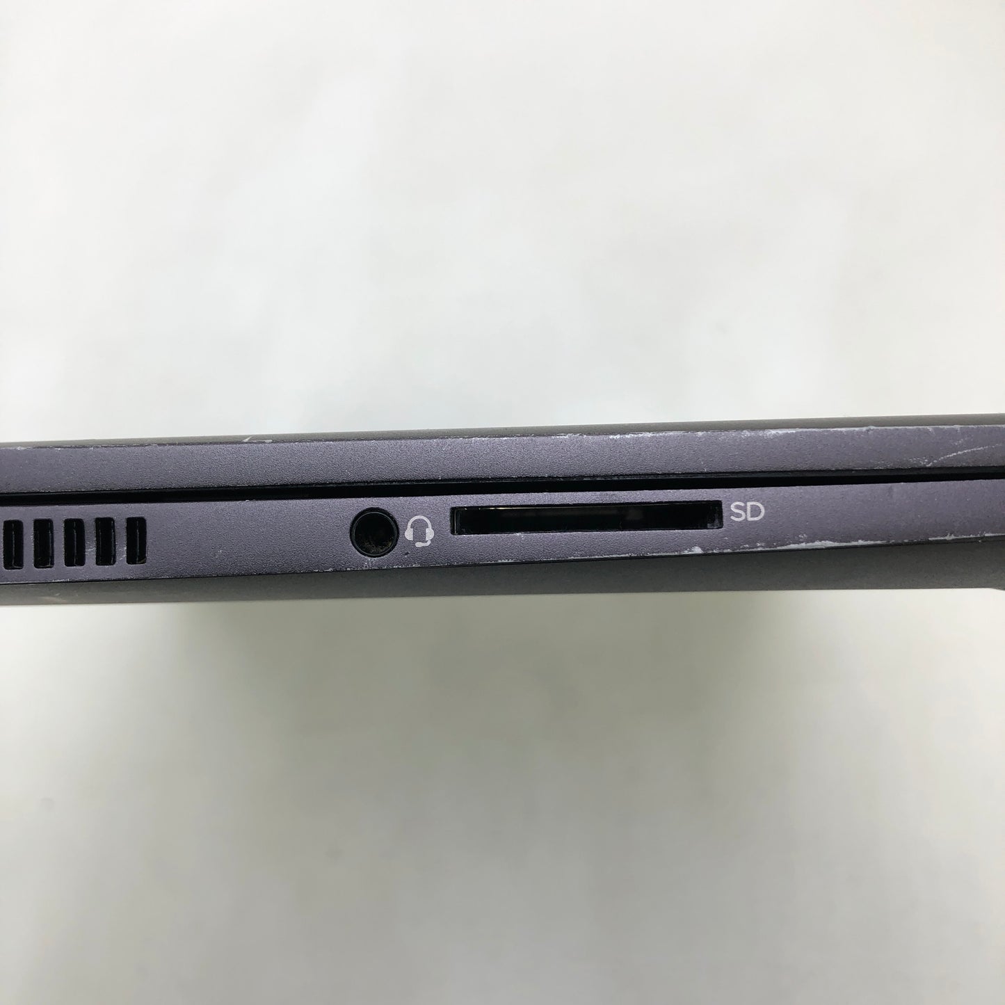 HP Envy x360 15M-DS0023DX 15.6" Ryzen 7 3700U 2.3GHz 8GB RAM 512GB SSD
