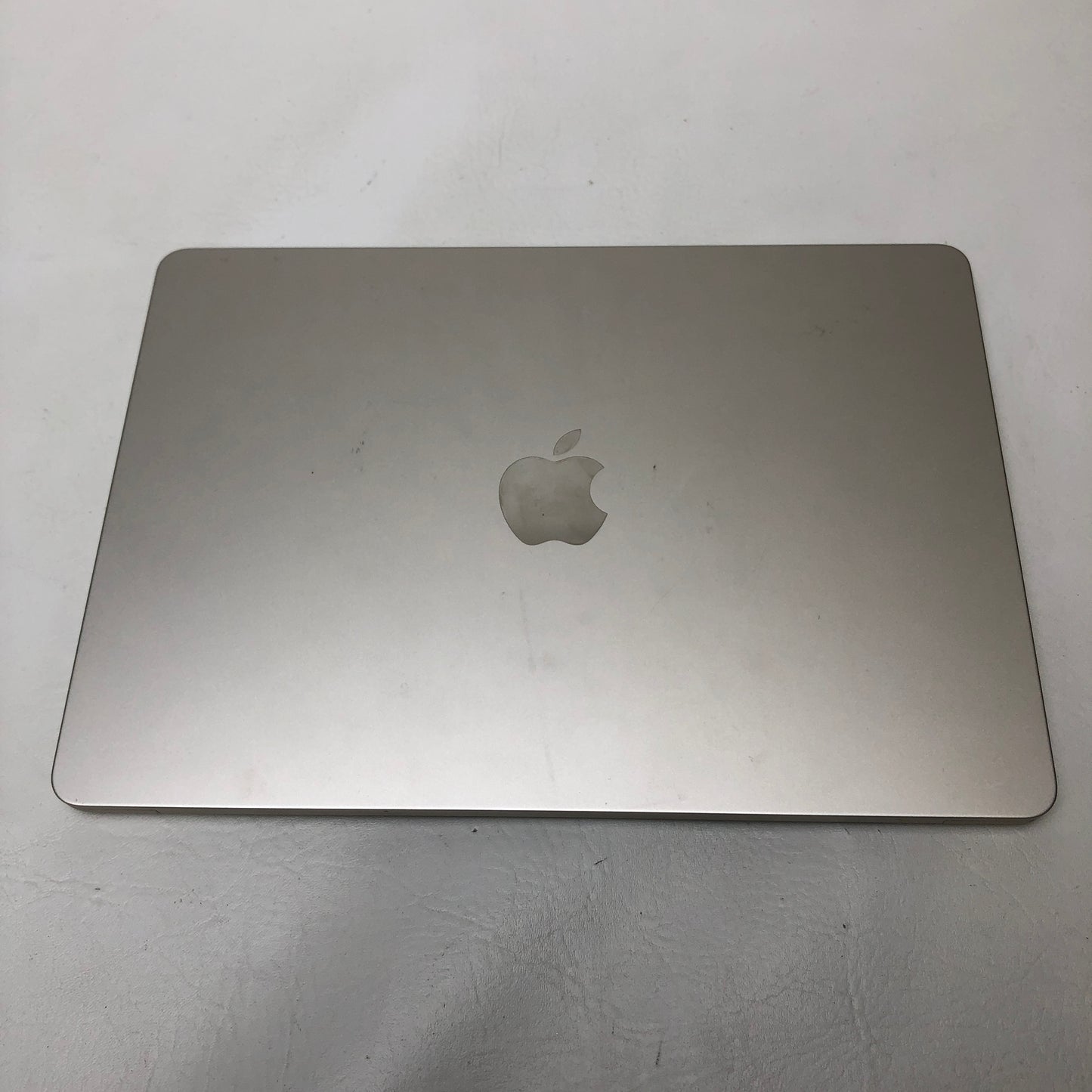 2022 Apple MacBook Air 13.6" M2 8C GPU 3.5GHz 16GB RAM 256GB SSD MC7W4LL/A