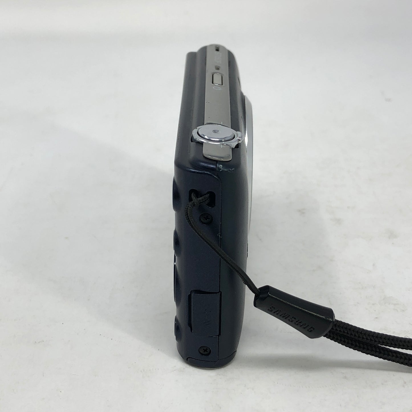 Samsung ST150F 16.2MP Black Digital Camera