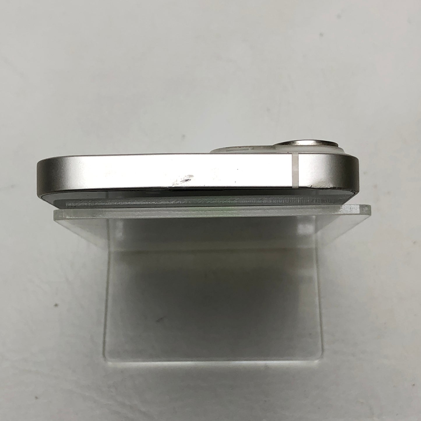 Factory Unlocked Apple iPhone 14 128GB Starlight MPUN3LL/A