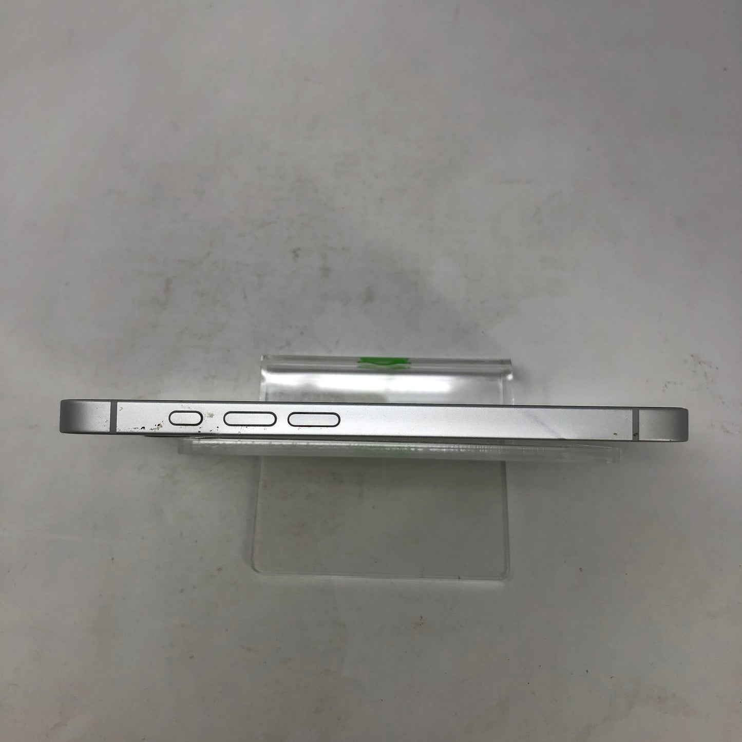T-Mobile Apple iPhone 16e 128GB White MD0E4LL/A