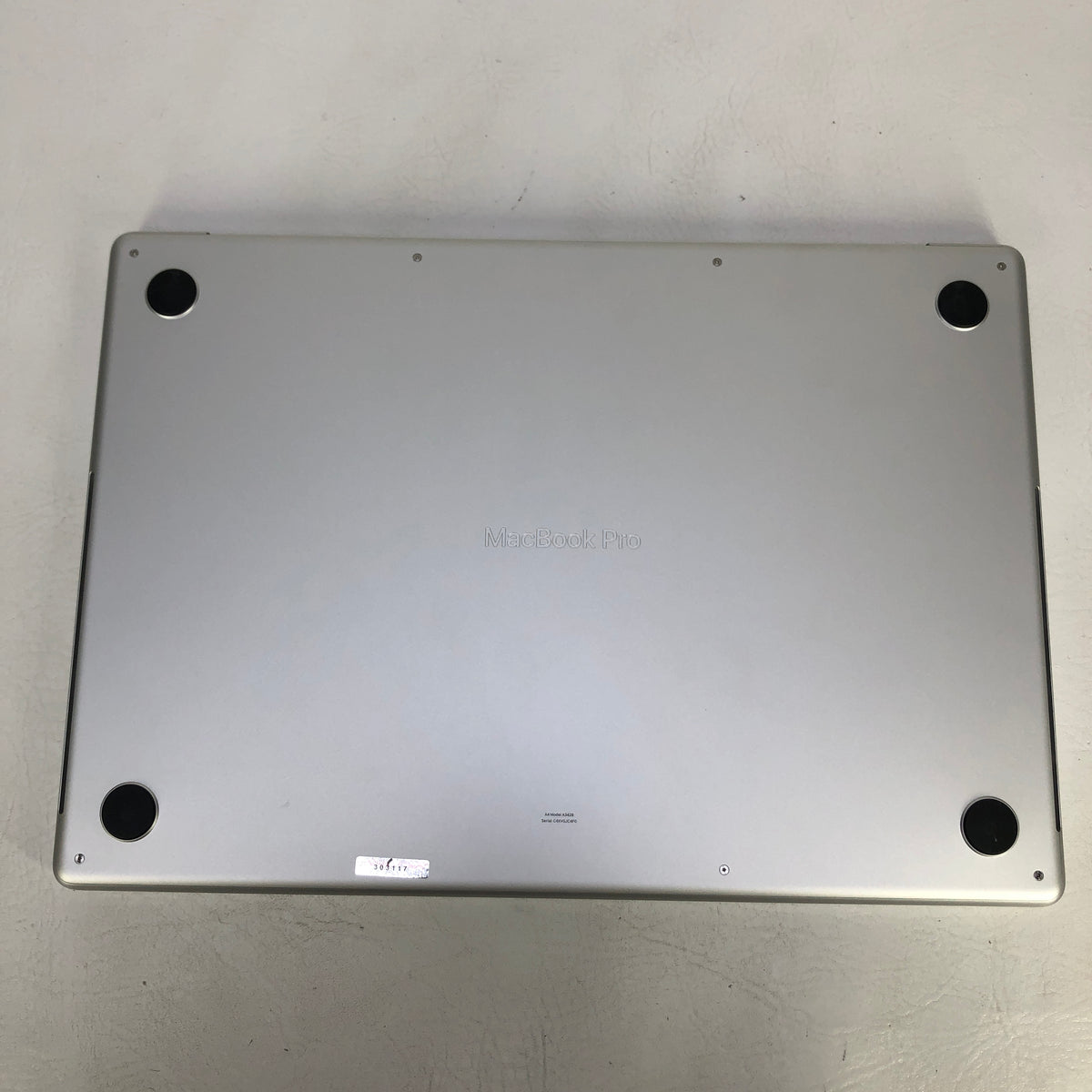 2026 Apple MacBook Pro 16" M5 Pro 20C GPU 4.6GHz 48GB RAM 1TB SSD MGE64LL/A