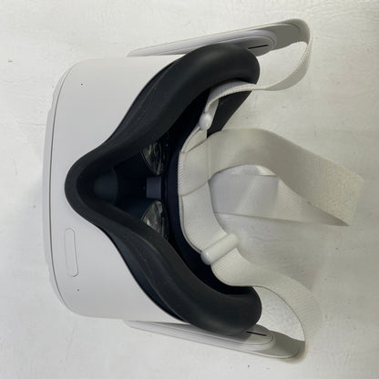 Oculus Quest 2 128GB Standalone All-in-One VR Headset KW49CM