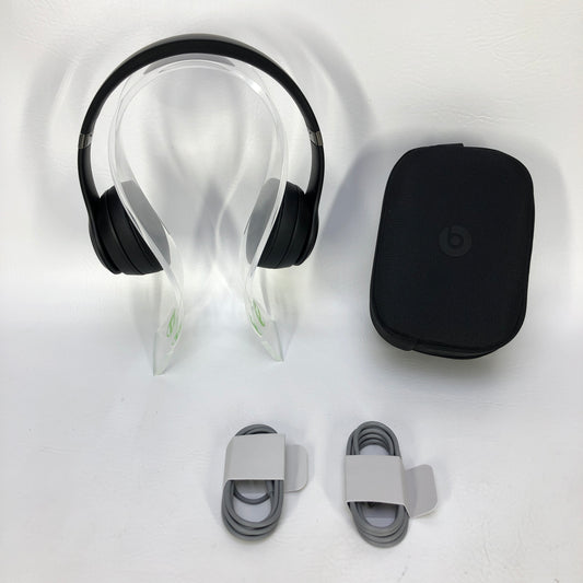 Beats Solo4  Wireless Bluetooth On-Ear Headphones Matte Black MUW23LL/A