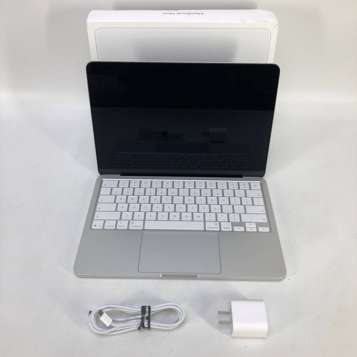2026 Apple MacBook Neo 13" A18 Pro 5C GPU 4.0GHz 8GB RAM 256GB SSD MHFA4LL/A