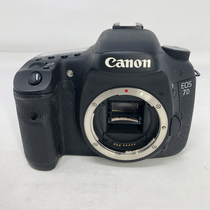 Canon EOS 7D 18.0 MP Digital SLR (DSLR) Camera Black