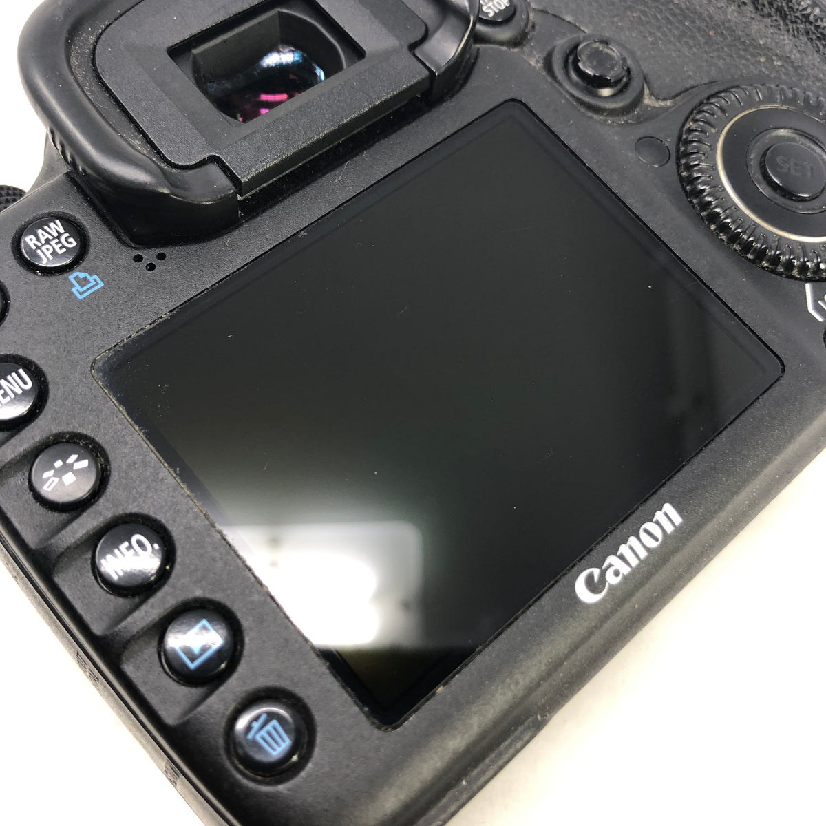 Canon EOS 7D 18.0 MP Digital SLR (DSLR) Camera Black