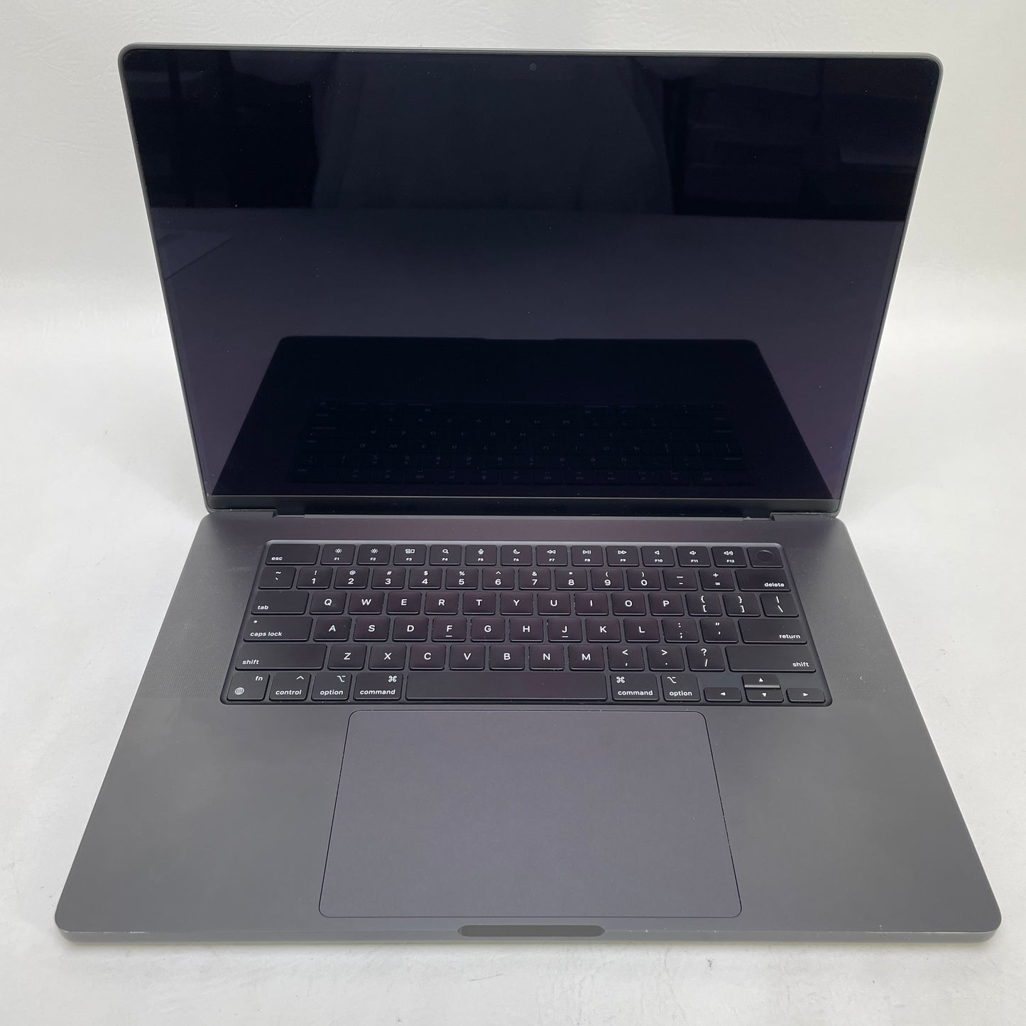 2023 Apple MacBook Pro 16" M3 Pro 14C GPU 4.0GHz 36GB RAM 1TB SSD Z1AF0019YLL/A