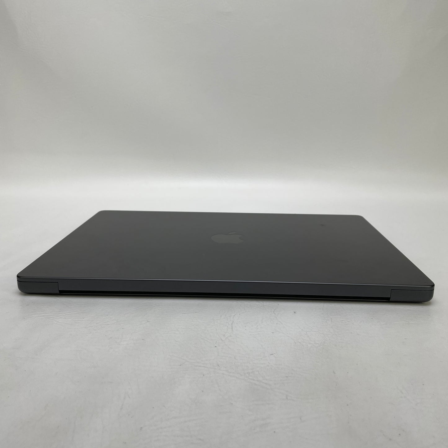 2023 Apple MacBook Pro 16" M3 Pro 14C GPU 4.0GHz 36GB RAM 1TB SSD Z1AF0019YLL/A