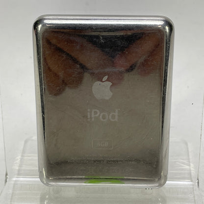 Apple iPod Nano 3rd Gen 4GB Silver MA978LL