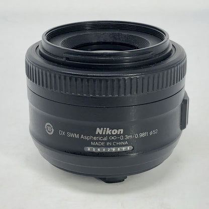 Nikon AF-S DX NIKKOR 35mm f/1.8  Standard Lens Auto & Manual Focus