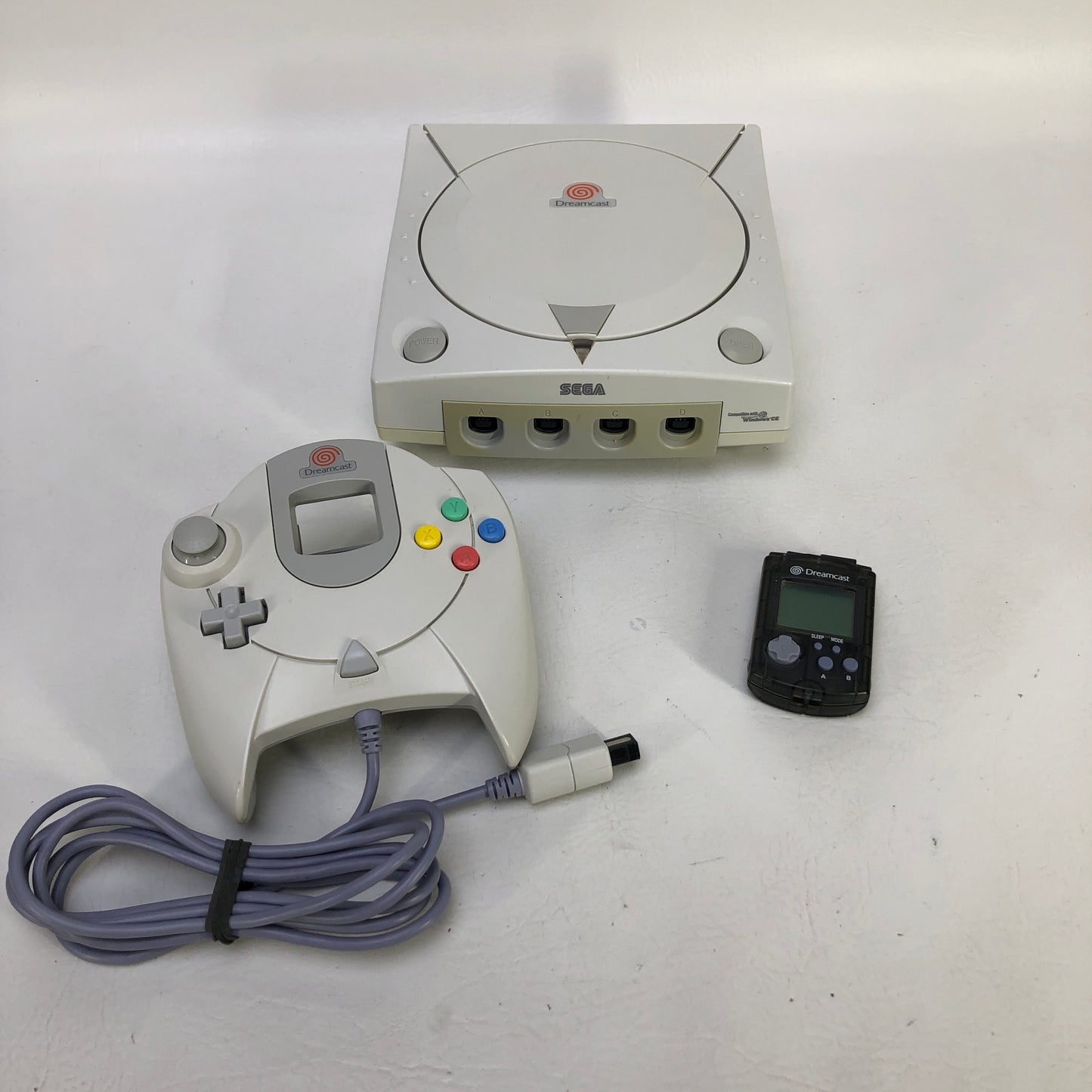 Sega Dreamcast Console Gaming System White HKT-3020