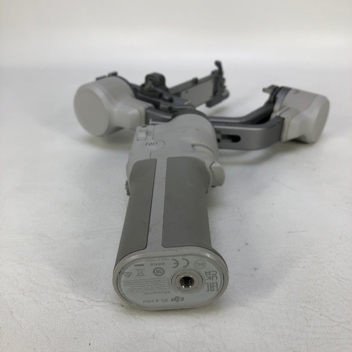 DJI RS 4 Mini P24M 3-Axis Camera Gimbal Stabilizer for Mirrorless Cameras