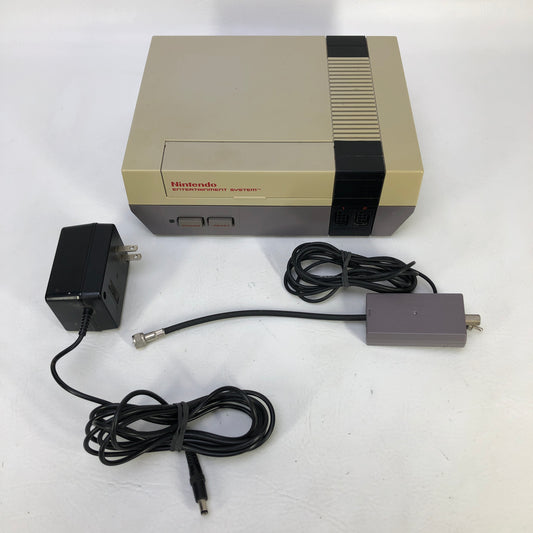Nintendo Entertainment System NES Console Gaming System NES-001 Gray