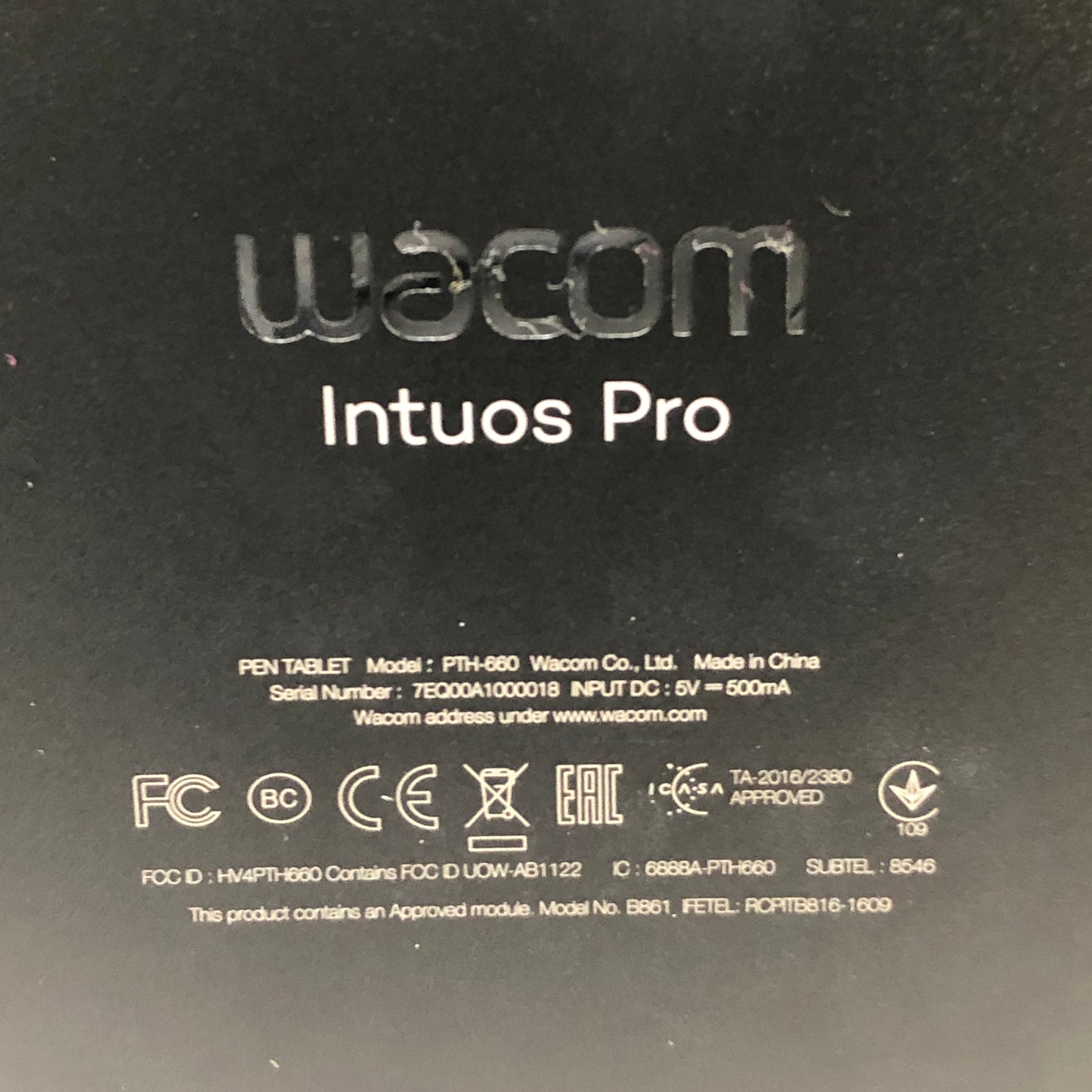 Wacom Intuos Pro Paper Edition Creative Pen Tablet PTH660P