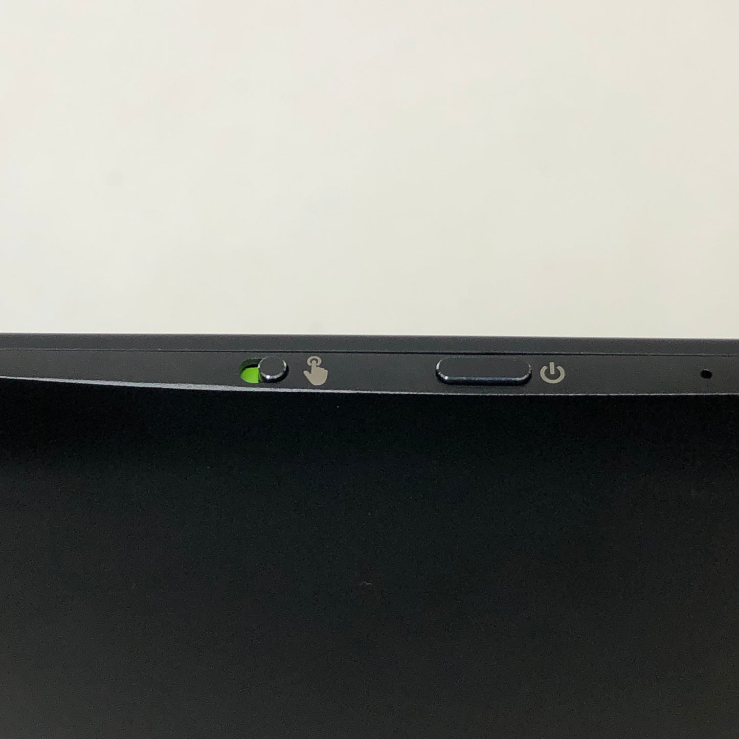 Wacom Intuos Pro Paper Edition Creative Pen Tablet PTH660P
