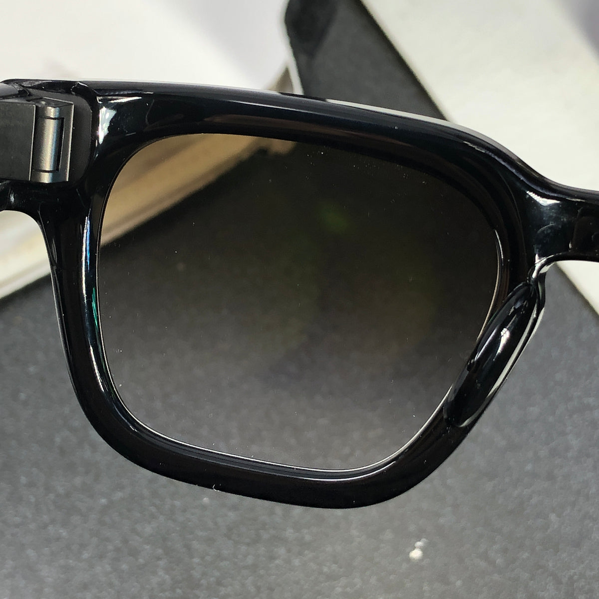 Meta Fury Classic Black AI Smart Glasses 12MP 1080p Standard Brown Gradient Lens