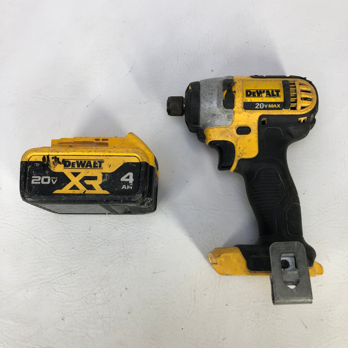 DeWalt DCD996 20V MAX XR Brushless Hammer Drill Driver Cordless 3-Speed
