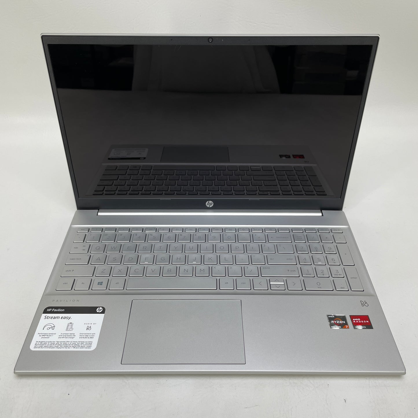 HP Pavilion 15-EH0015CL 15.6" Ryzen 7 4700U 2.0GHz 16GB RAM 1TB SSD