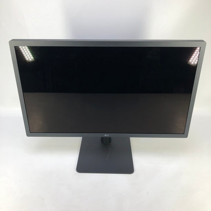 LG 24" 24MDAKL-B MonitorLG UltraFine 24MD4KL-B 24" 4K UHD IPS Monitor Thunderbolt 3 USB-C Display