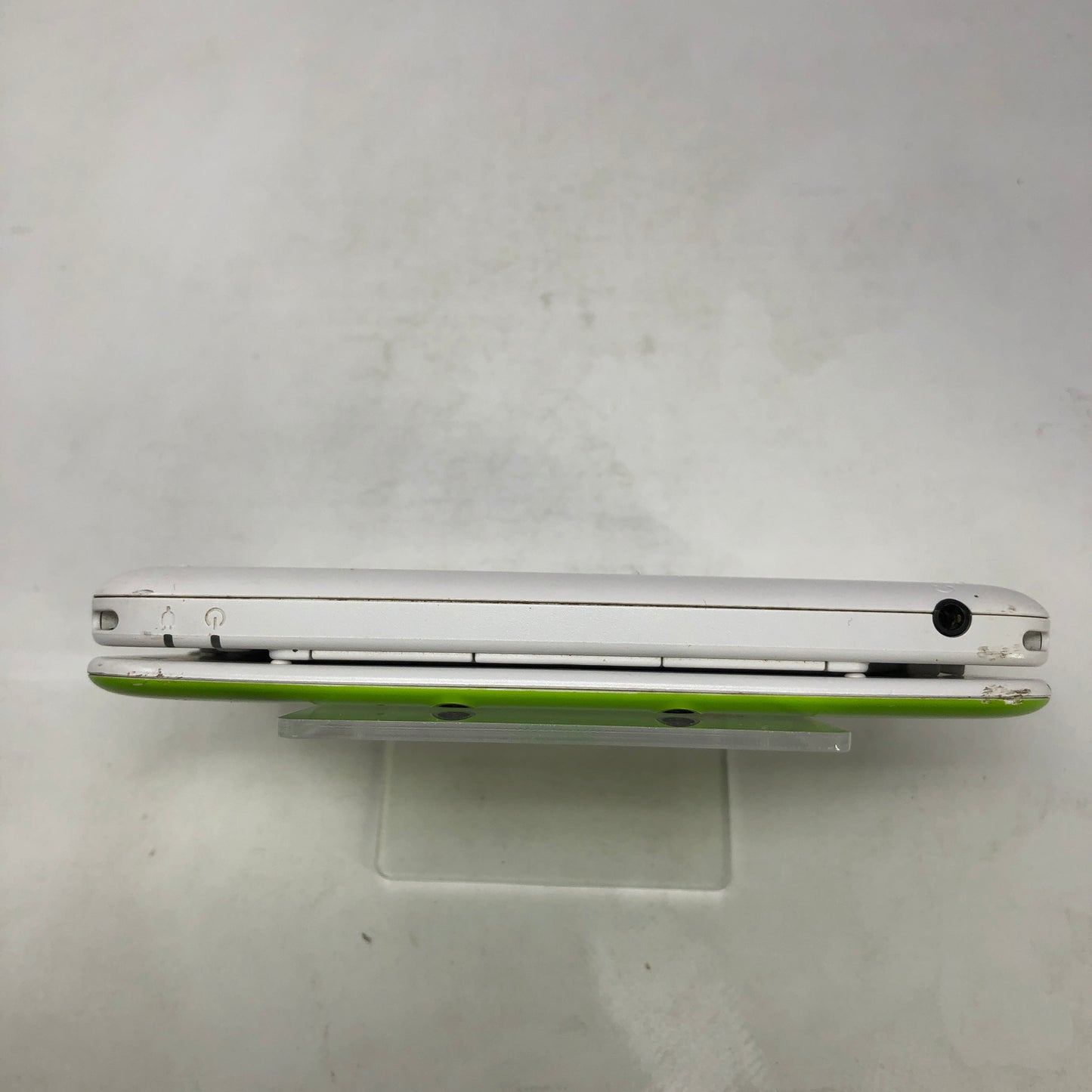 Nintendo 3DS XL Handheld Game Console SPR-001 Yoshi
