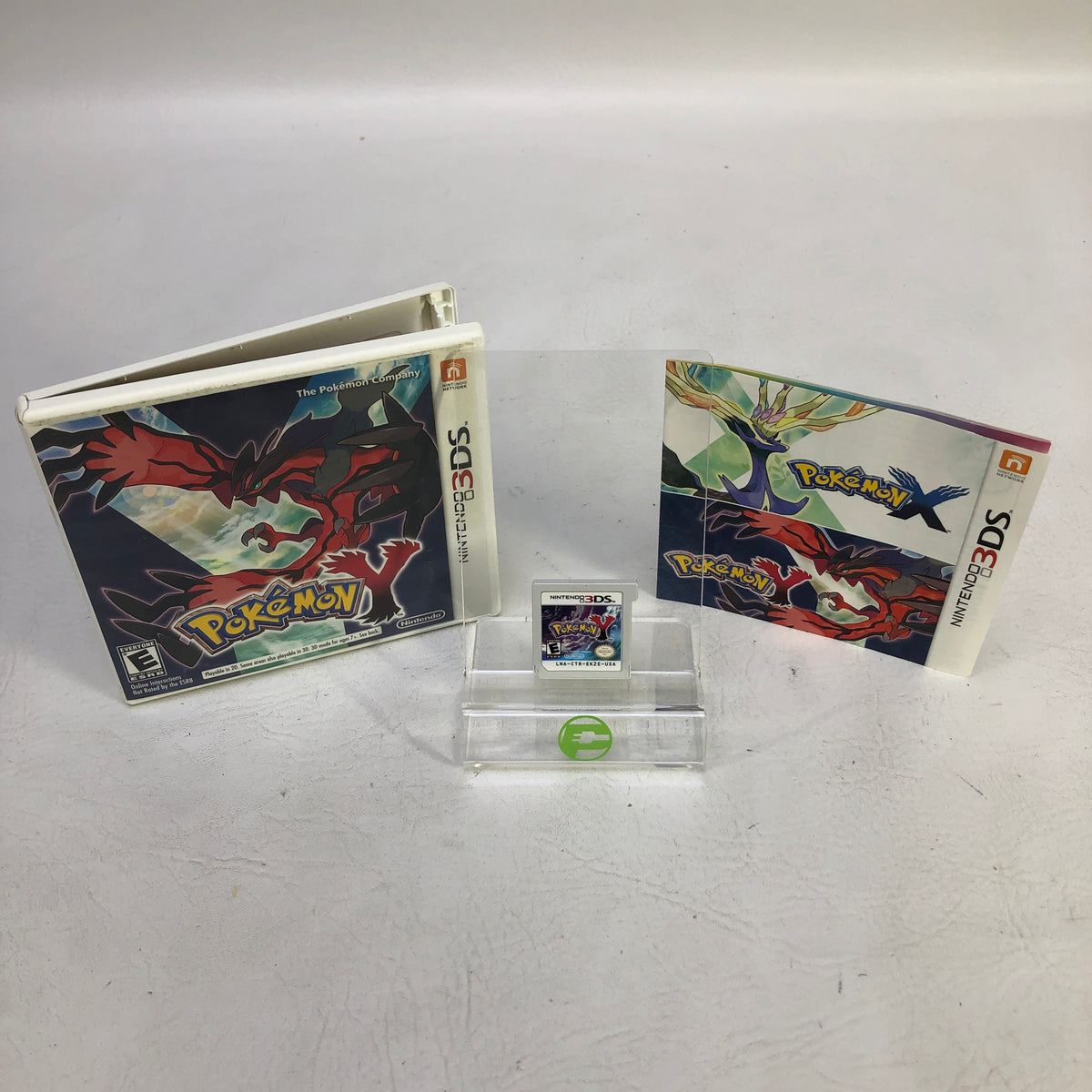 Pokemon Y (Nintendo 3DS, 2013)